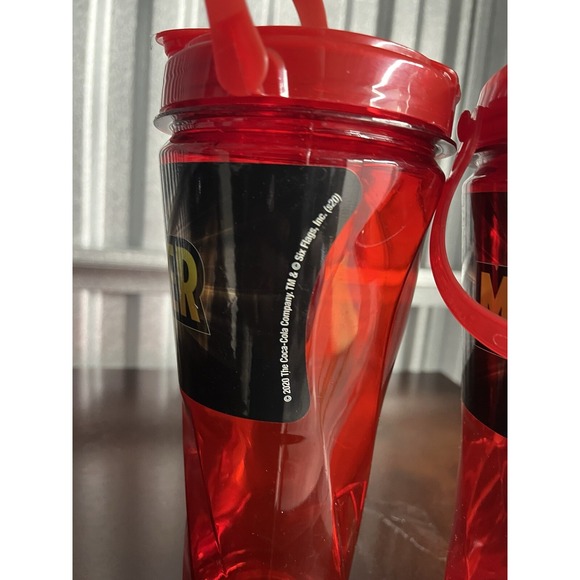 Lot Of 2 2020 Whirley Six Flags Member Coca-Cola Red Drinking Cup W/ Straw - Picture 2 of 2